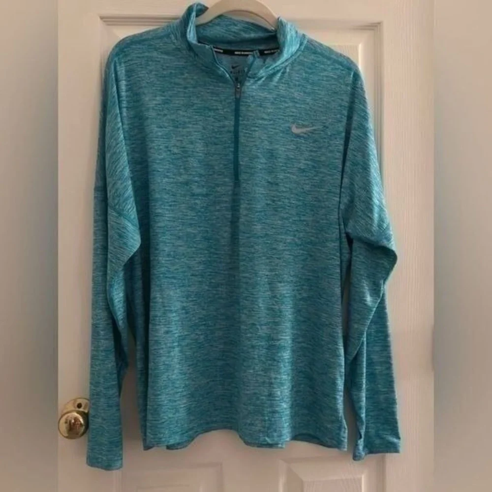 NIKE Womens Element Dri Fit Teal half zip training top - 1X‎